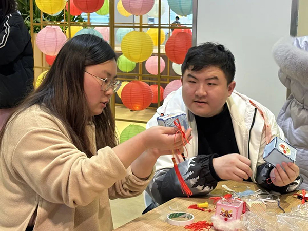 ��ʷ��� ���Ĵ��У��첩ƽ̨app������������Ԫ���������˶�